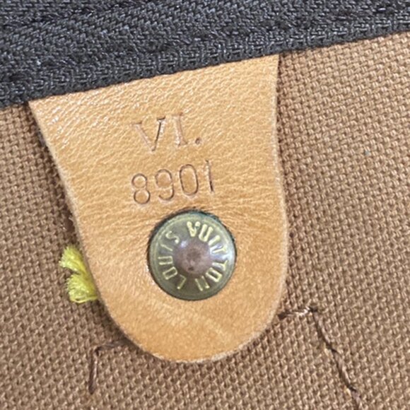 LOUIS VUITTON Speedy 40 Travel Hand Bag Monogram Leather Brown - Picture 12 of 16